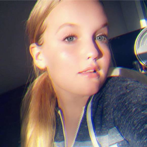 Meet your Posher, Bailey - Picture 1 of 1